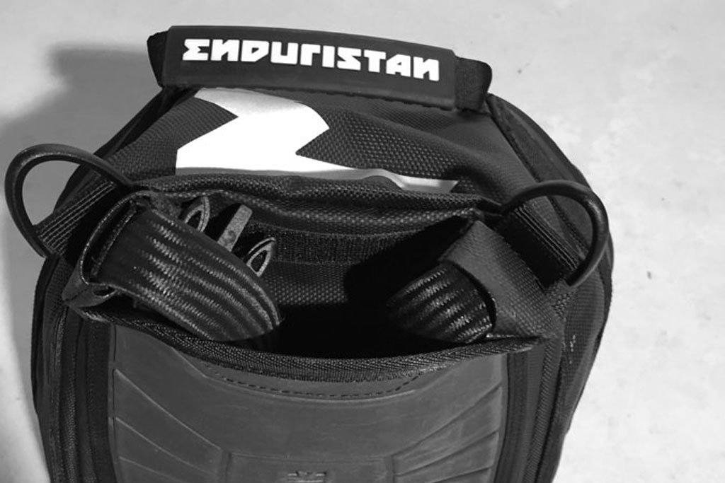 Enduristan USA, Sandstorm 4H Tank Bag Sandstorm 4H Tank Bag LUTA-008, adventure back pack, adventure backpack, adventure bike luggage, adventure luggage, bmw gs tank bag, bmw gs tankbag, dirt bike luggage, dirtbike luggage, enduristan uk, enduro luggage, motorbike bags, motorbike luggage, off road luggage, overland travel, sandstorm, sandstorm 4h, soft motorcycle luggage, soft motorcycle panniers, soft saddle bags enduro, tank bags, waterproof enduro bags, waterproof motorcycle luggage, waterproof motorcycl