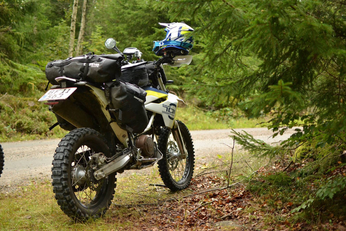 Enduristan USA, Blizzard Saddle Bags, LUSA-007-S, adventure back pack, adventure backpack, adventure bike luggage, adventure luggage, blizzard, Blizzard saddle bags, bmw gs tank bag, bmw gs tankbag, dirt bike luggage, dirtbike luggage, enduristan, enduristan uk, enduro luggage, luggage, motorbike bags, motorbike luggage, off road luggage, overland travel, saddle bags and panniers, soft motorcycle luggage, soft motorcycle panniers, soft saddle bags enduro, wateproof tank bags, waterproof, waterproof enduro b